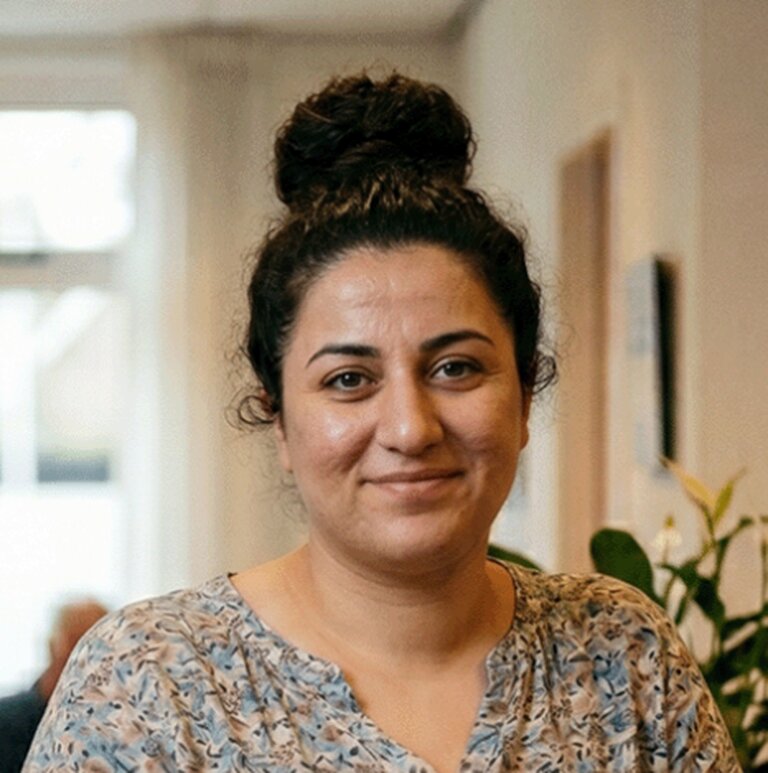 Professional Meryem